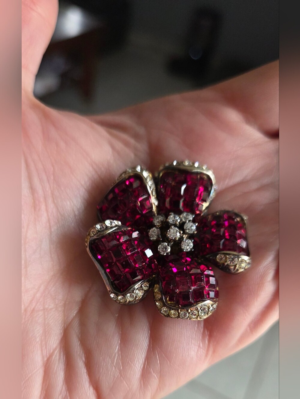 Sterling Silver From Germany Invisible Set Ruby Red Flower Clip-On Earrings 47g - Picture 11 of 11
